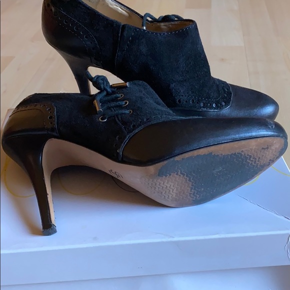 Black Suede and Leather Shoe - Picture 4 of 6